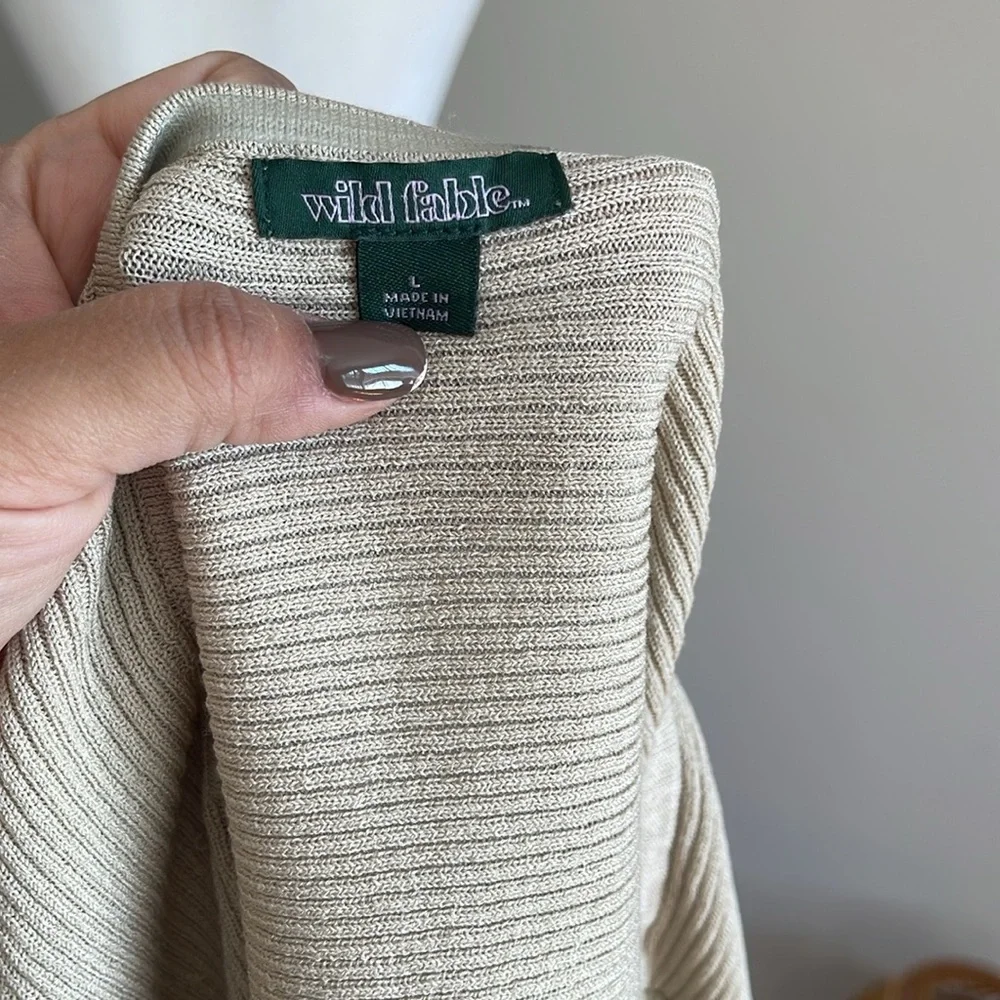 New Cream Halter Neck Top Size L - Picture 4 of 5